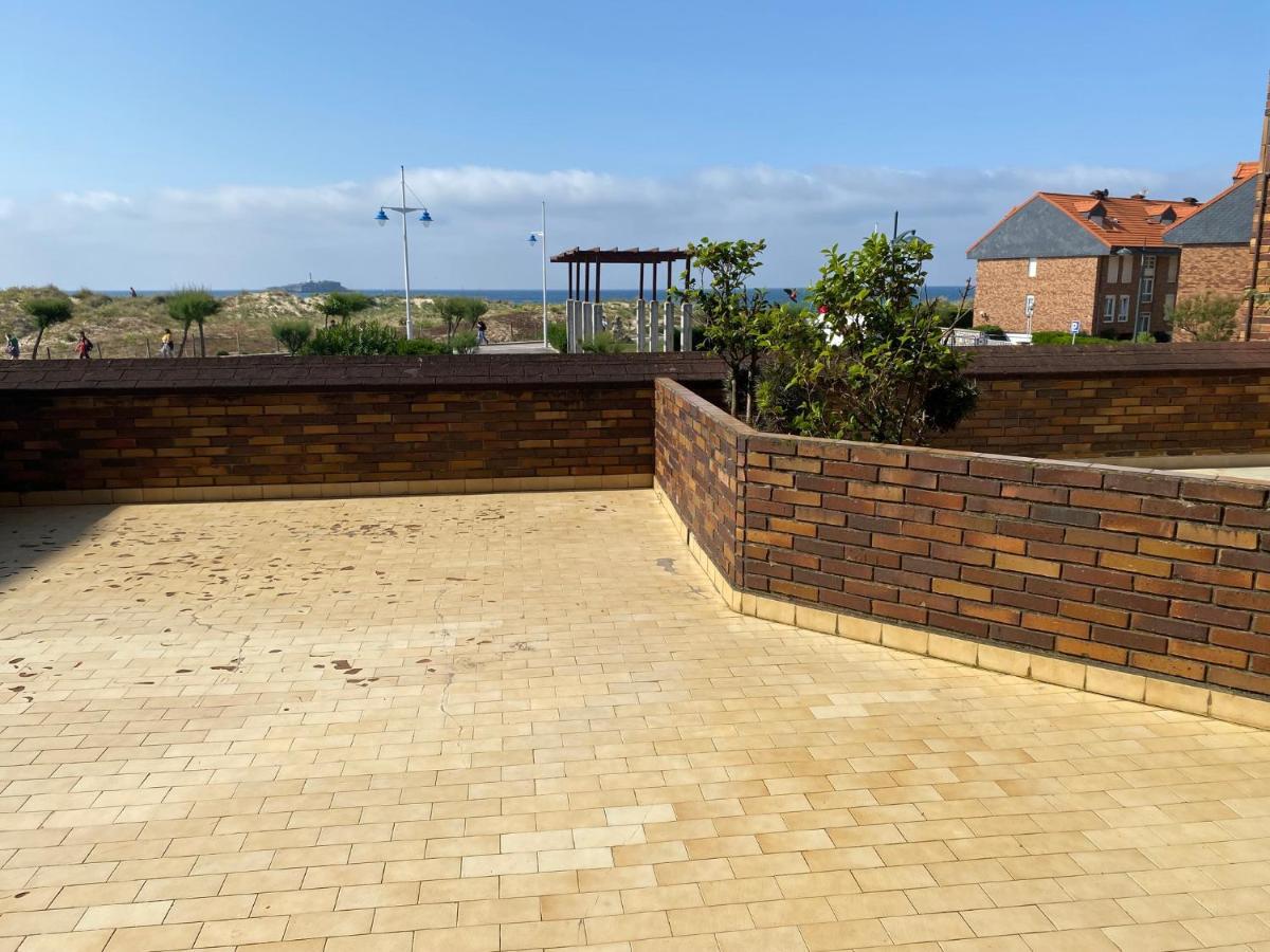 Primera Linea De Playa En Apartament